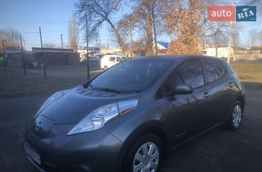 Хетчбек Nissan Leaf 2014 в Первомайську