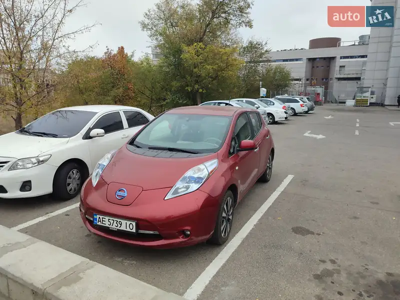Nissan Leaf 2012