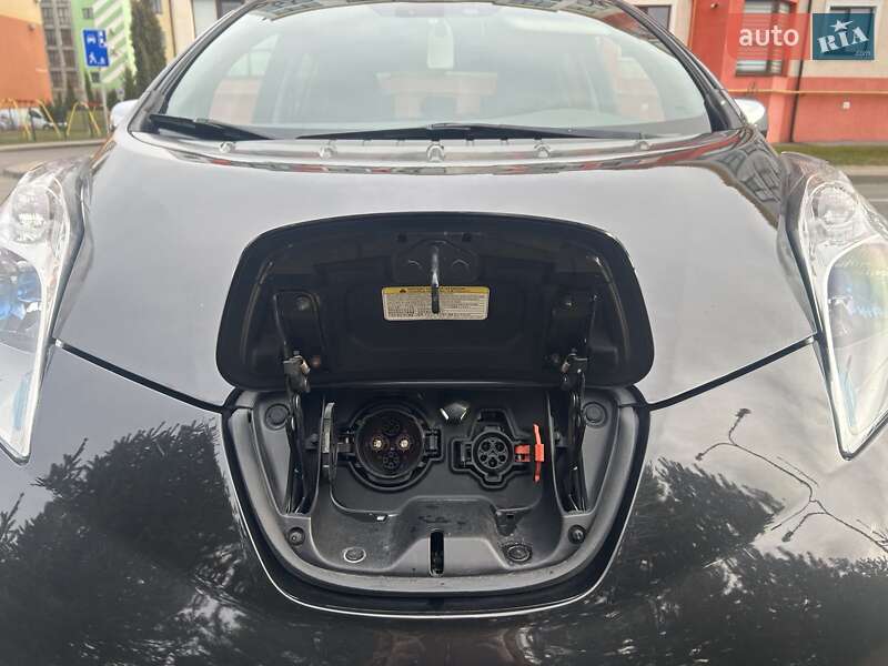 Хетчбек Nissan Leaf 2013 в Рівному фото 8 Хетчбек Nissan Leaf 2013 в Рівному