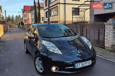 Хетчбек Nissan Leaf 2013 в Івано-Франківську