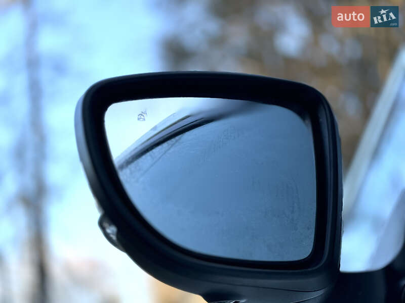 Хэтчбек Nissan Leaf 2019 в Дрогобыче