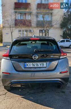 Хэтчбек Nissan Leaf 2022 в Болграде