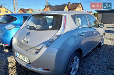 Хэтчбек Nissan Leaf 2011 в Виннице