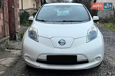 Хетчбек Nissan Leaf 2013 в Володимирі