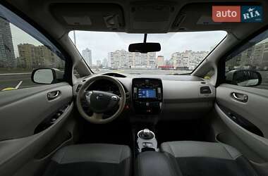 Хетчбек Nissan Leaf 2014 в Києві