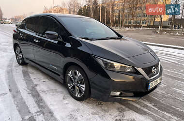 Хетчбек Nissan Leaf 2019 в Києві