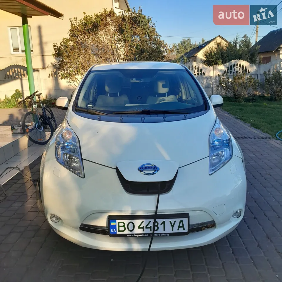 2011 Nissan Leaf - мініатюра 10