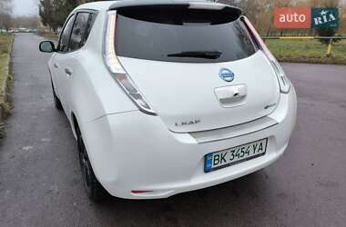 Хетчбек Nissan Leaf 2017 в Рівному