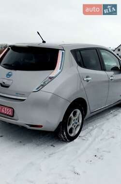 Хэтчбек Nissan Leaf 2014 в Луцке