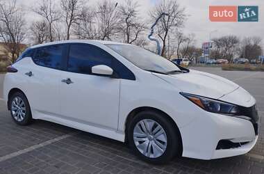 Хетчбек Nissan Leaf 2022 в Одесі