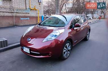 Хетчбек Nissan Leaf 2016 в Миколаєві