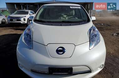 Хетчбек Nissan Leaf 2015 в Черкасах