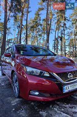 Хэтчбек Nissan Leaf 2020 в Киеве