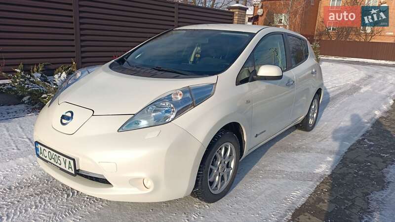 Хетчбек Nissan Leaf 2014 в Луцьку