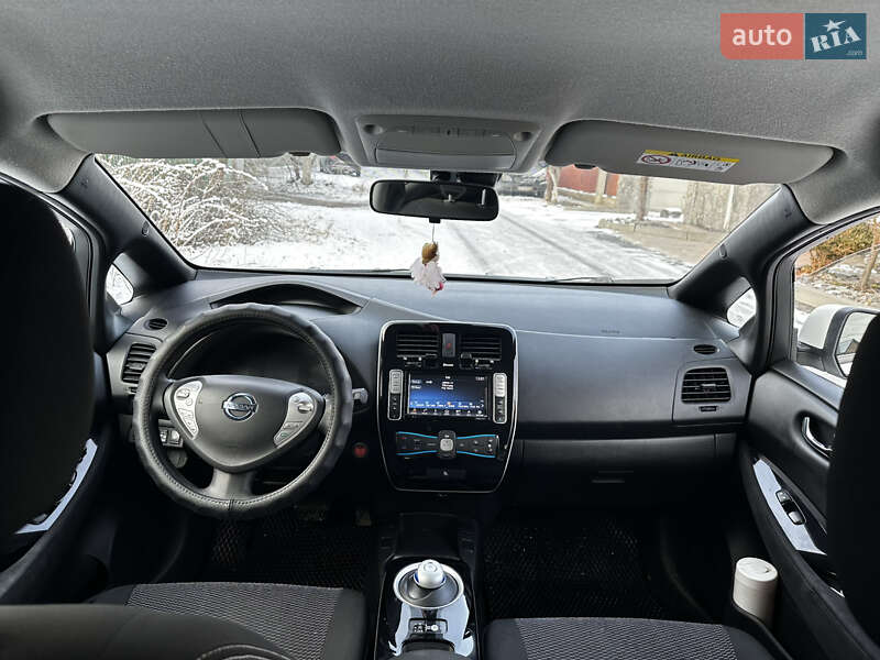 Хэтчбек Nissan Leaf 2016 в Виннице фото 33 Хэтчбек Nissan Leaf 2016 в Виннице