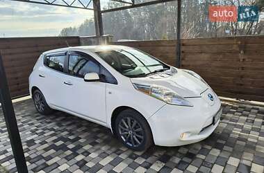 Хетчбек Nissan Leaf 2015 в Вінниці