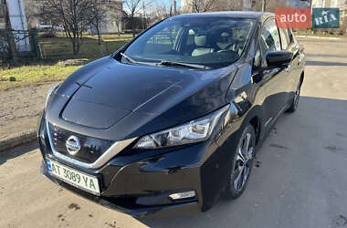 Хетчбек Nissan Leaf 2018 в Івано-Франківську