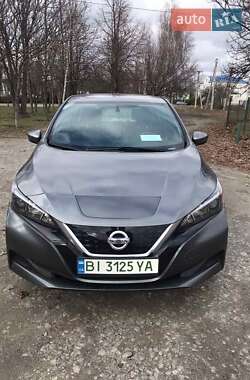 Хэтчбек Nissan Leaf 2018 в Кременчуге