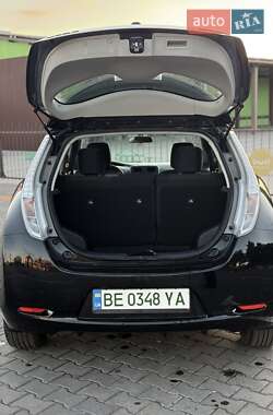 Хетчбек Nissan Leaf 2014 в 