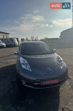 Хетчбек Nissan Leaf 2015 в Рокитному