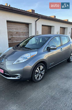 Хэтчбек Nissan Leaf 2014 в Ровно