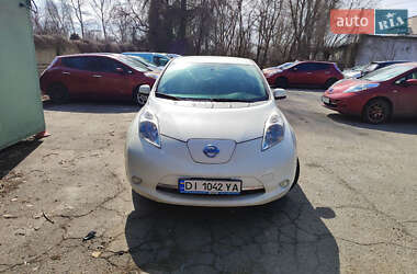 Хетчбек Nissan Leaf 2014 в Дніпрі