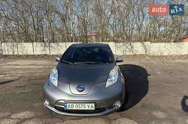 Хетчбек Nissan Leaf 2015 в Вінниці