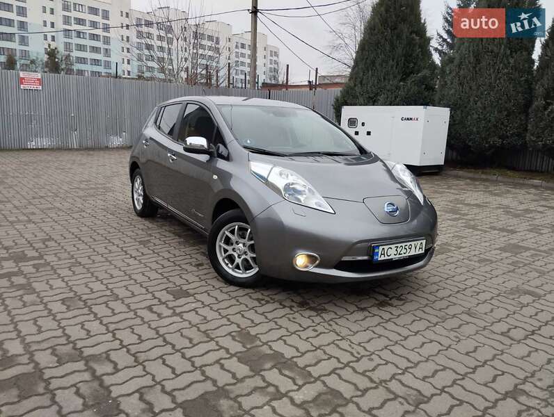 Nissan Leaf 2014