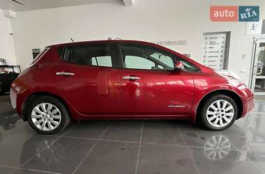 Хетчбек Nissan Leaf 2013 в Червонограді