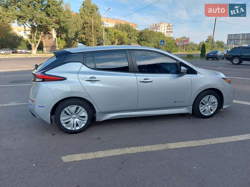 Хэтчбек Nissan Leaf 2018 в Конотопе фото 8 Хэтчбек Nissan Leaf 2018 в Конотопе