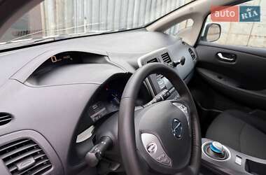 Хэтчбек Nissan Leaf 2015 в Одессе