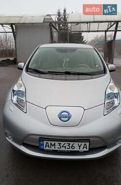 Хэтчбек Nissan Leaf 2013 в Житомире