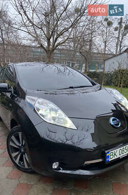 Хетчбек Nissan Leaf 2014 в Здолбуніві