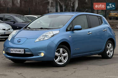 Хетчбек Nissan Leaf 2012 в Києві