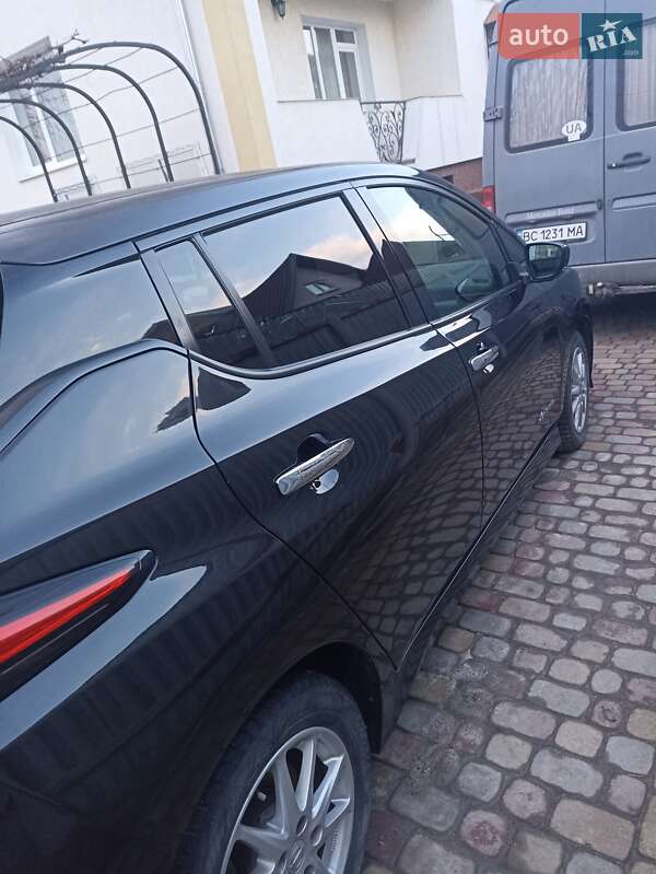 Хэтчбек Nissan Leaf 2018 в Золочеве фото 7 Хэтчбек Nissan Leaf 2018 в Золочеве