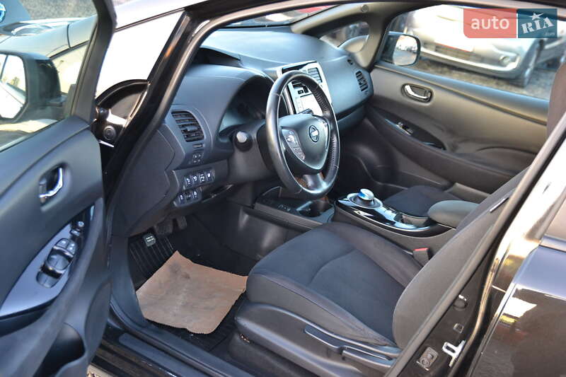 Хэтчбек Nissan Leaf 2014 в Луцке фото 15 Хэтчбек Nissan Leaf 2014 в Луцке