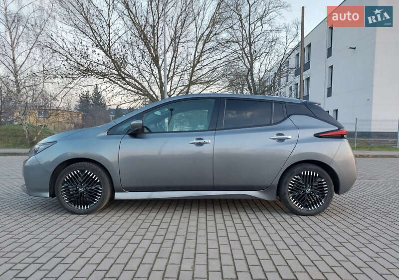 Nissan Leaf 2021