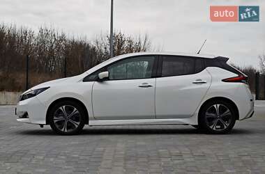 Хетчбек Nissan Leaf 2020 в 