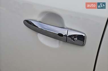 Хетчбек Nissan Leaf 2020 в 