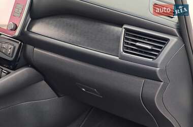 Хетчбек Nissan Leaf 2020 в 
