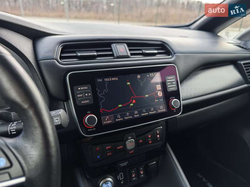 Хэтчбек Nissan Leaf 2020 в Дубно
