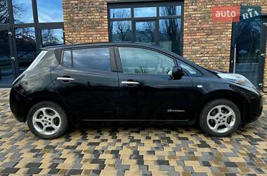 Хэтчбек Nissan Leaf 2012 в Кременчуге