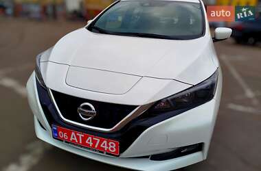 Хетчбек Nissan Leaf 2019 в Житомирі