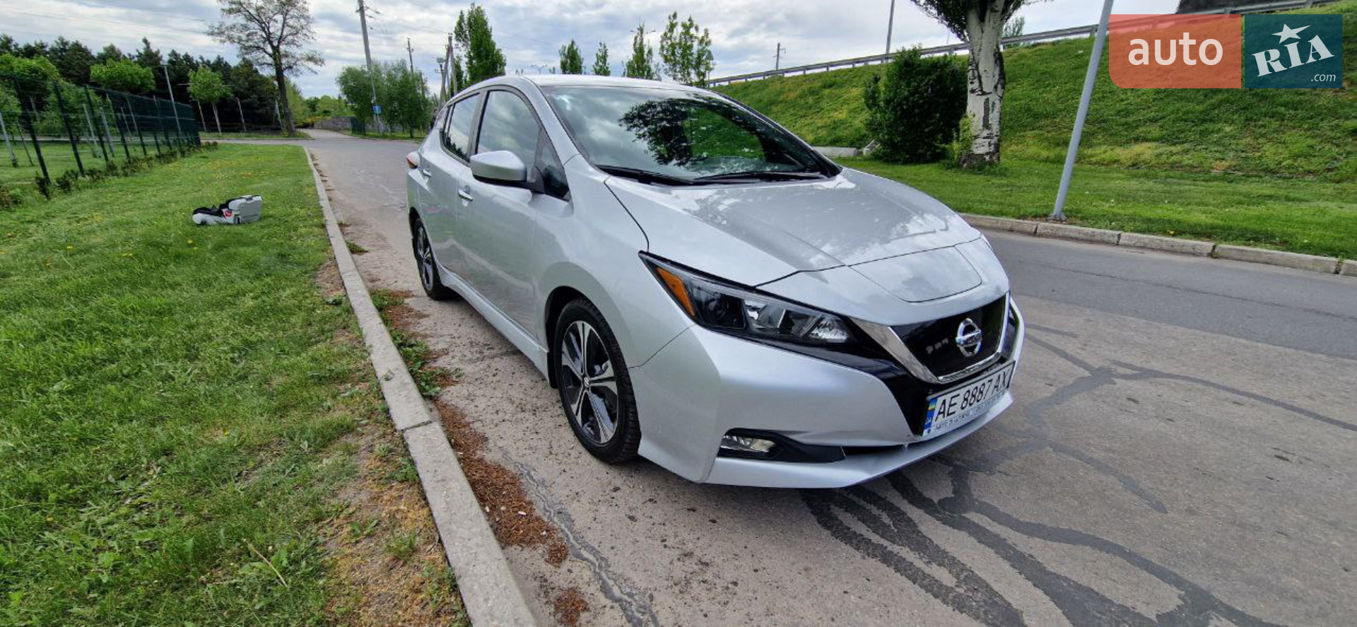 2021 Nissan Leaf - мініатюра 4