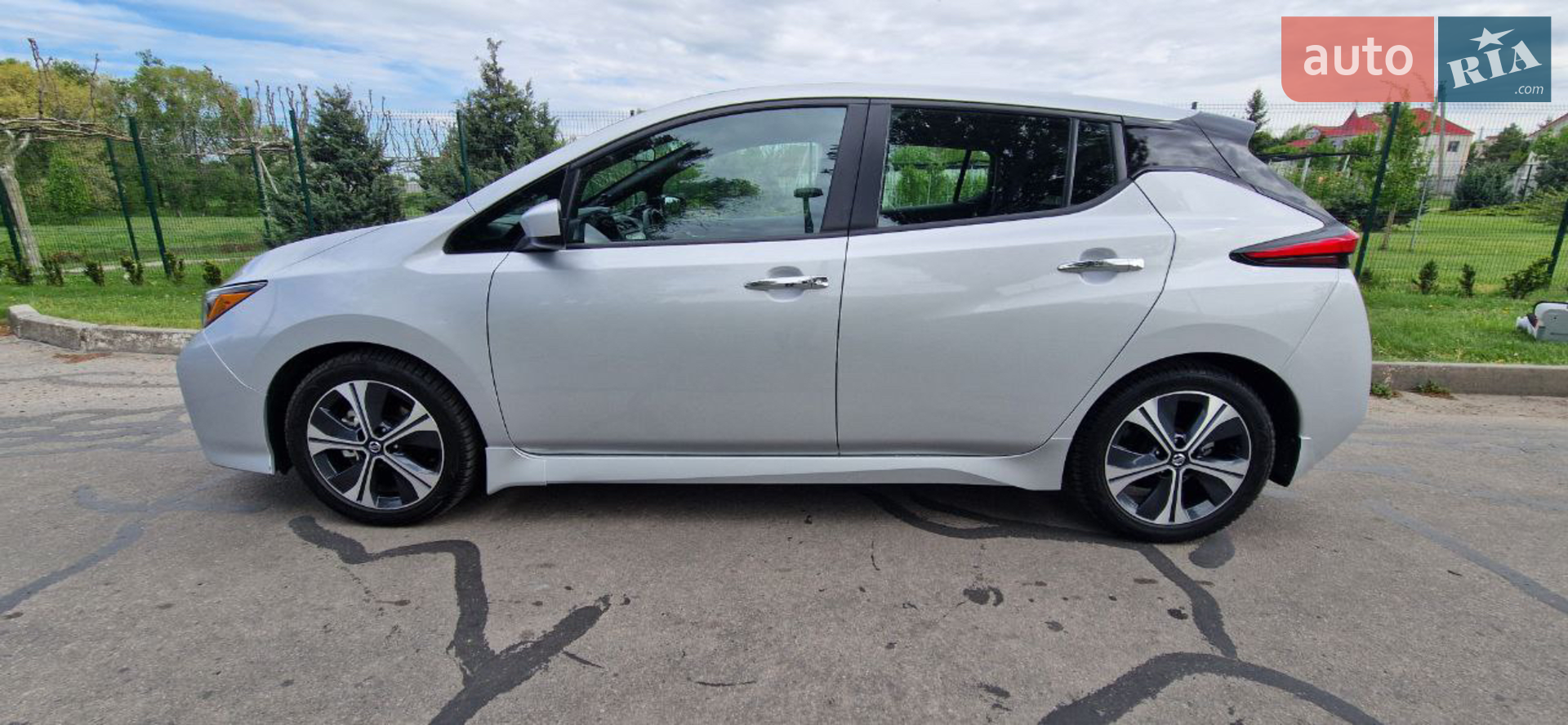 2021 Nissan Leaf - мініатюра 12