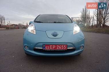 Хэтчбек Nissan Leaf 2015 в 