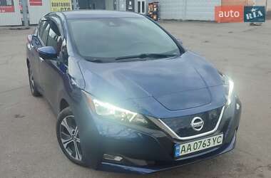 Хетчбек Nissan Leaf 2020 в Києві