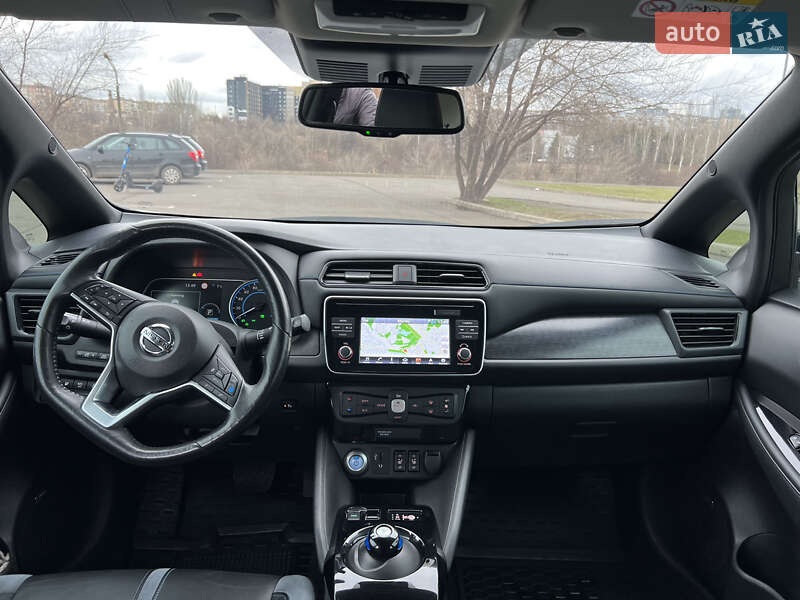 Хетчбек Nissan Leaf 2018 в Кривому Розі
