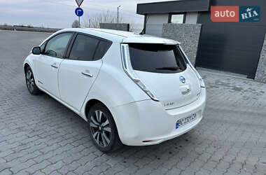 Хэтчбек Nissan Leaf 2016 в Львове