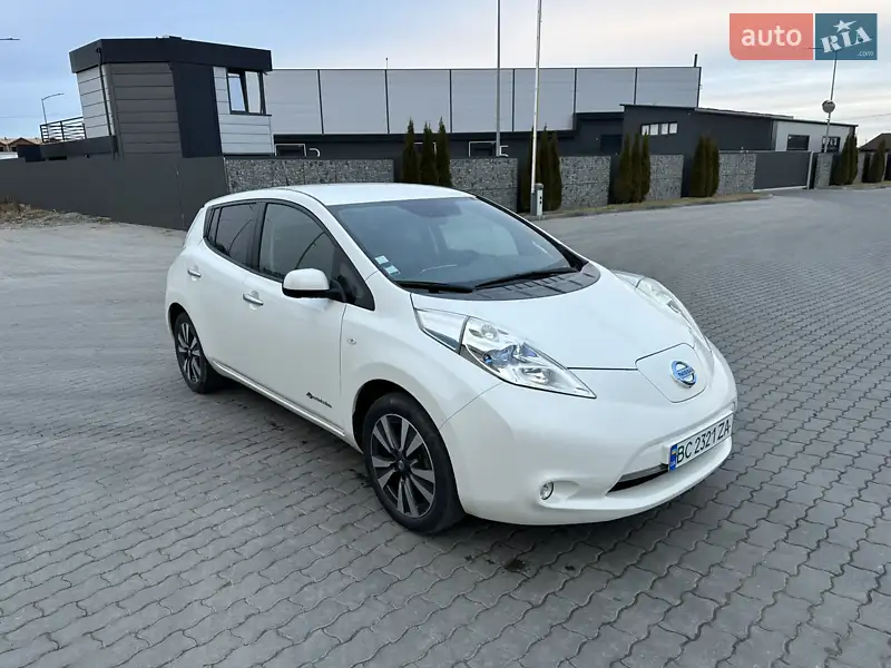Nissan Leaf 2016